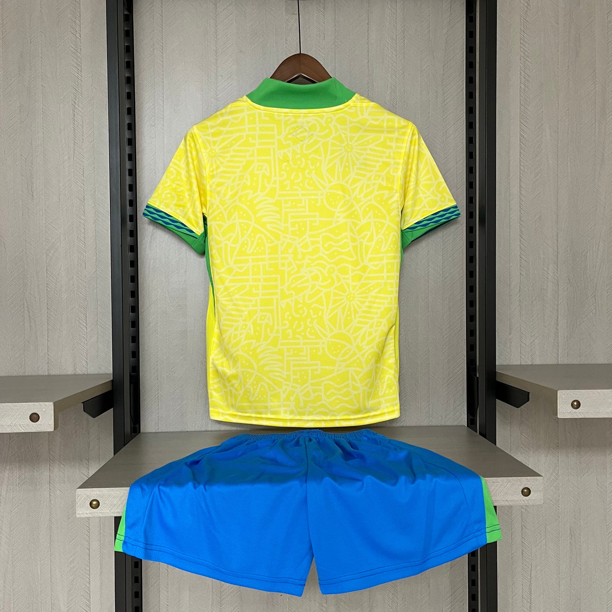 Kit Infantil Brasil Home 24/25 Nike  - Amarelo