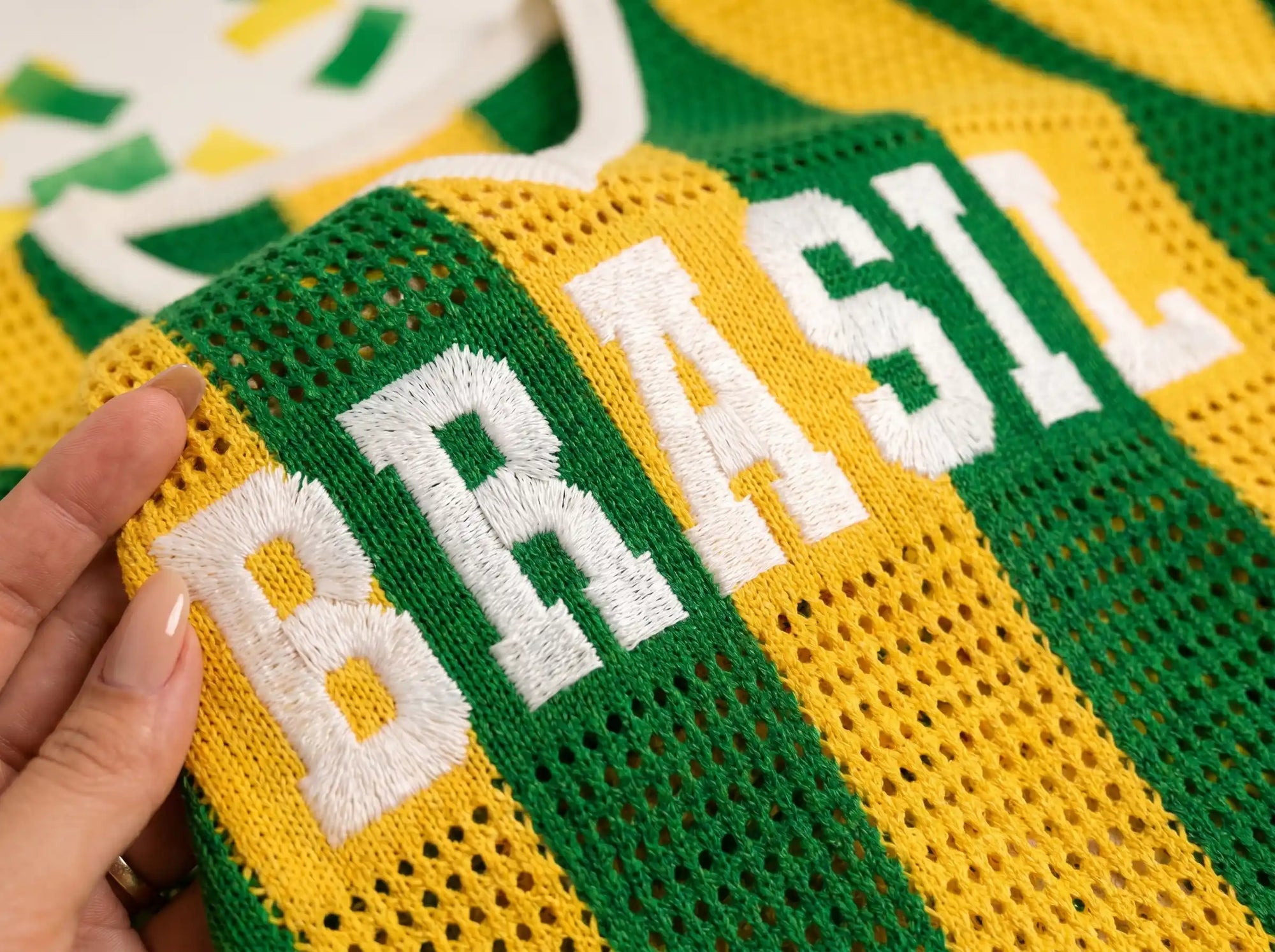 Kit Torcedora Premium Brasilize: Camisa + Copo + Chapéu