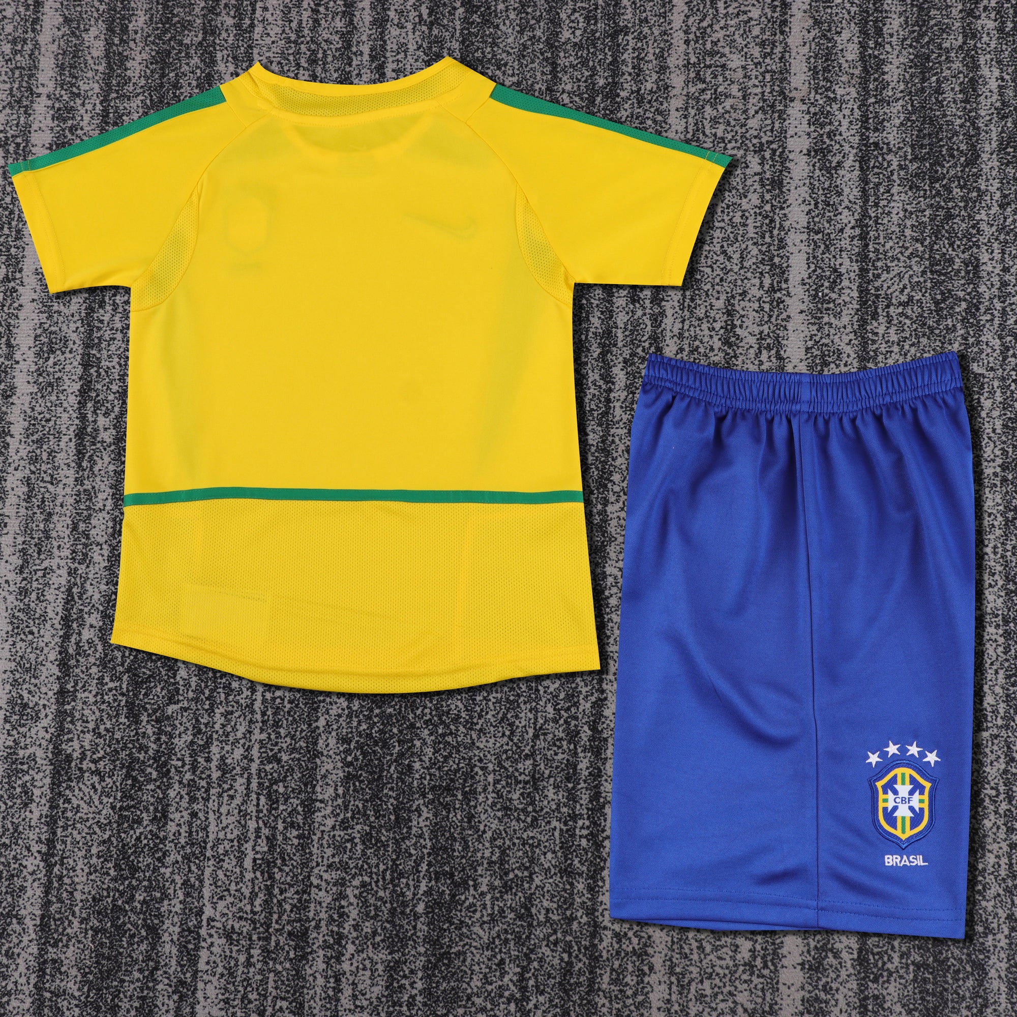 Kit Infantil Brasil Retro Home 2002 Nike - Amarela